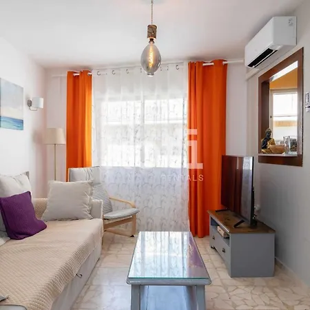 Koti - Atico Marconi Fuengirola